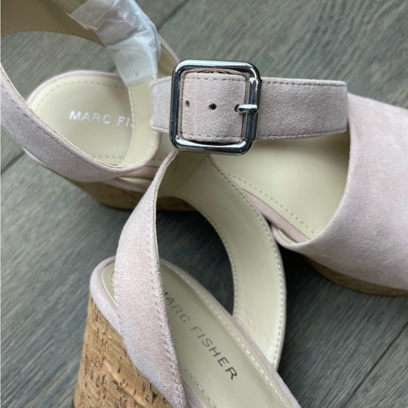 Marc Fisher Womens Rillia Suede Open Toe Casual Platform Pink Sandals - Size 8 - Picture 16 of 17